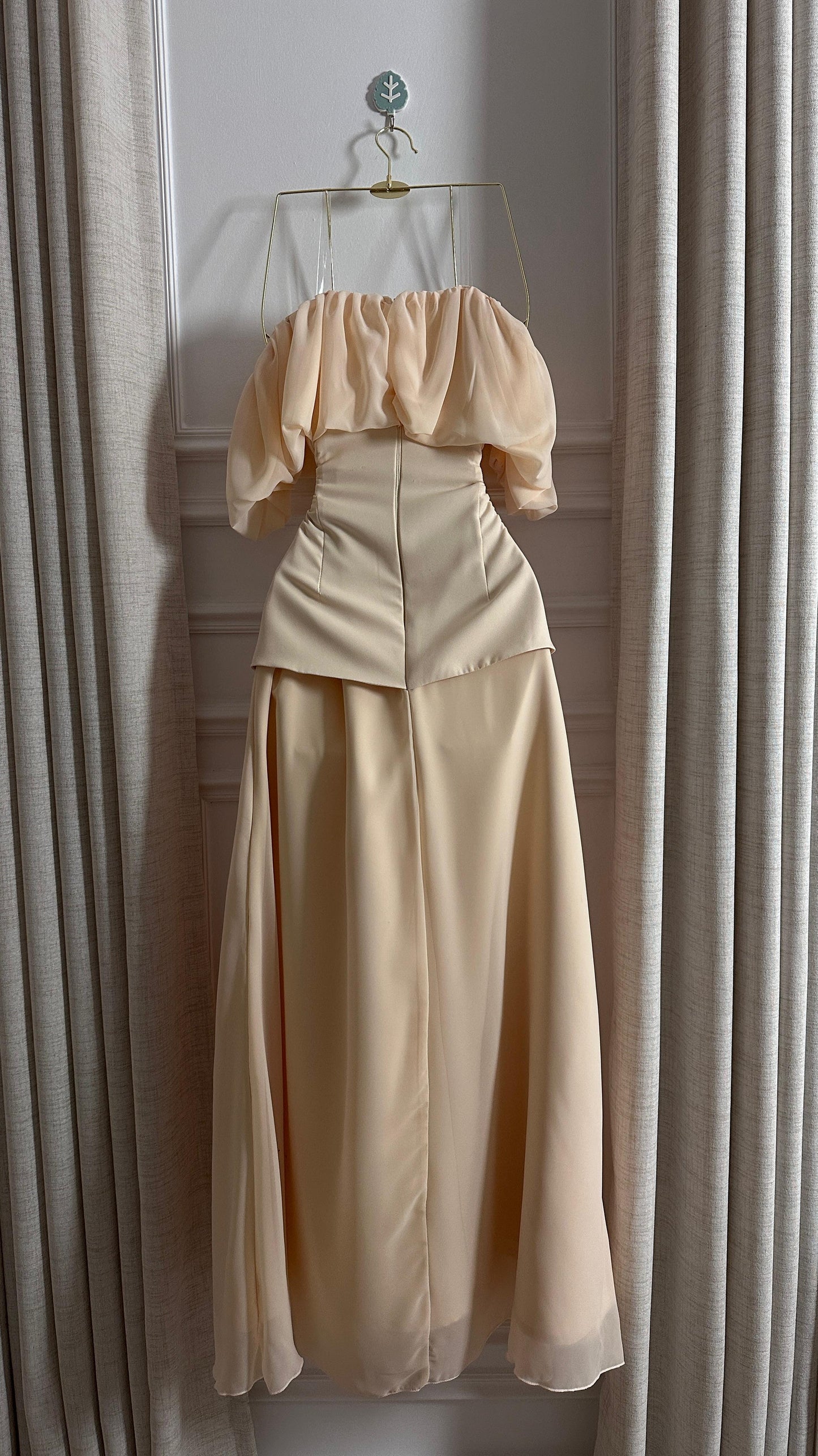 فستان خربزي انسق