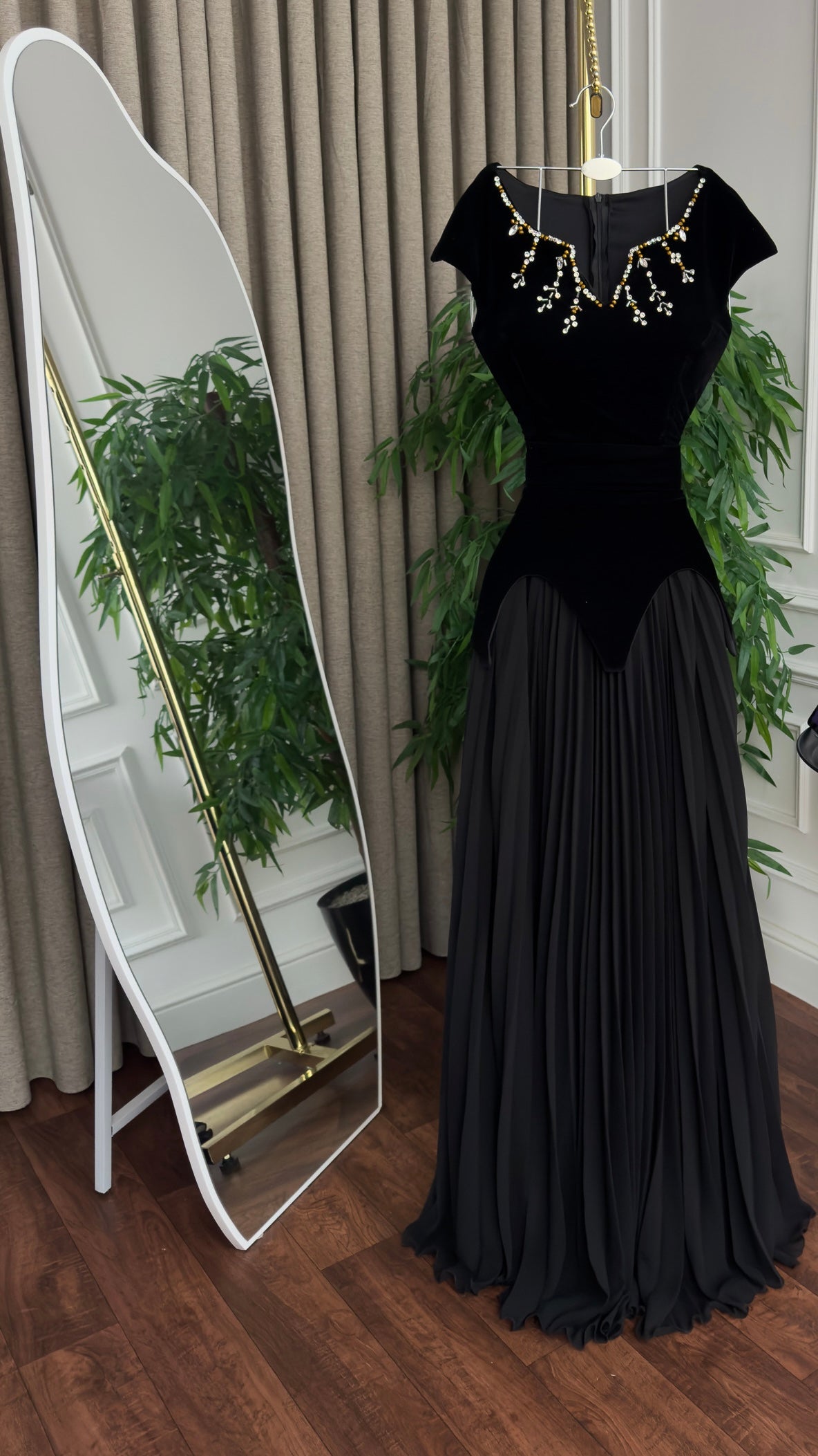 فستان كورسيه جوخ