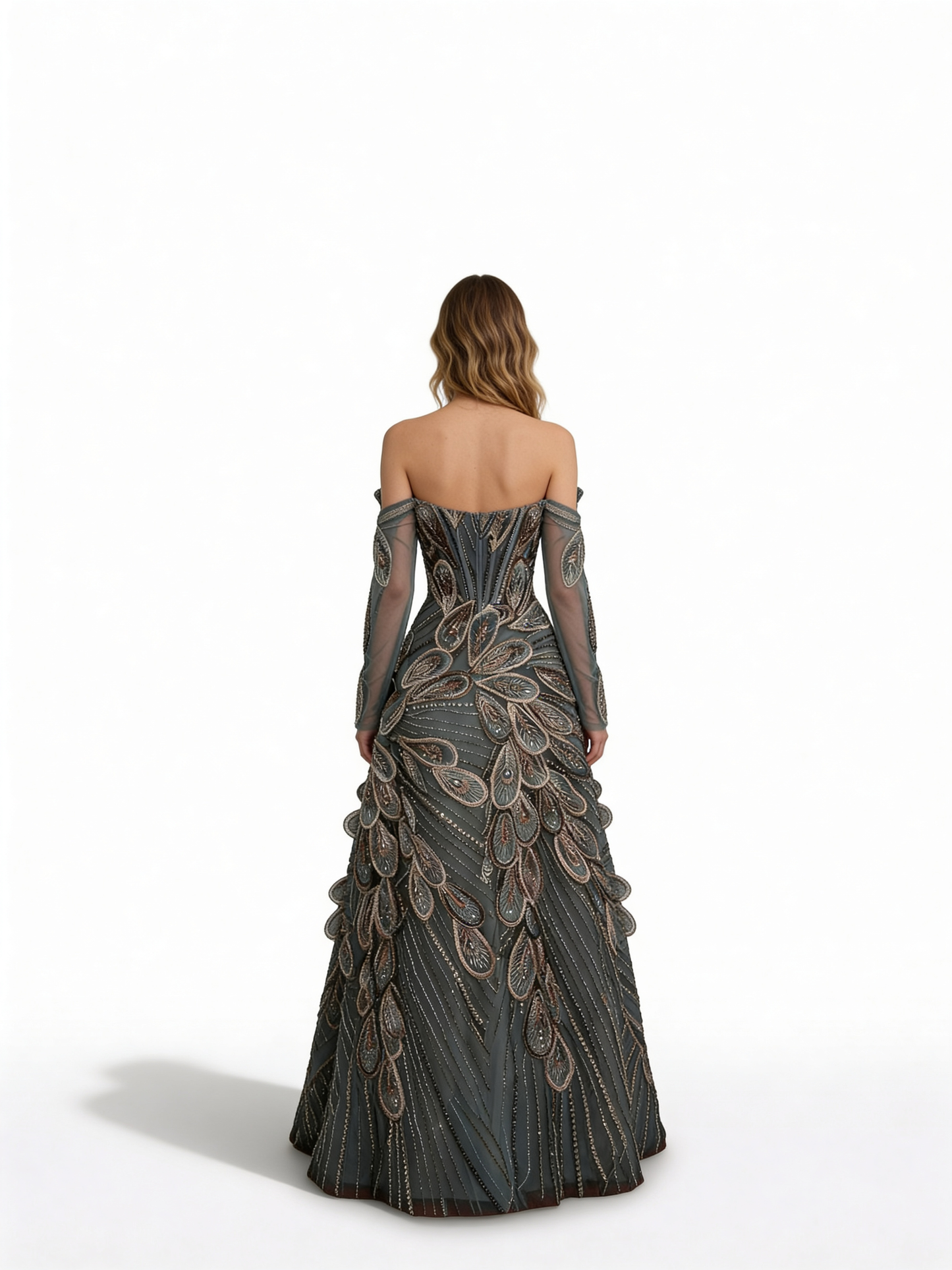 فستان بتطريز مميز